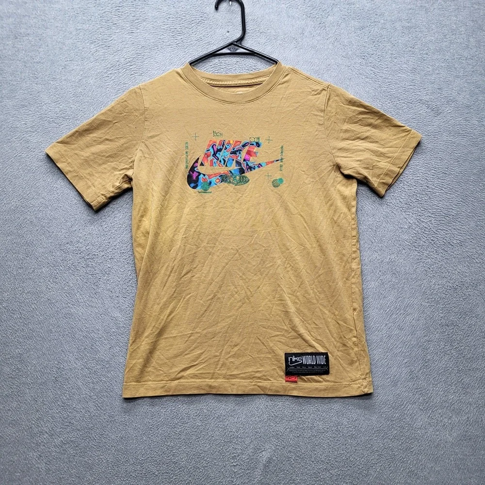 Nike Boy Shirt XL Tan Graphic Nike Swoosh The Tee Logo Short Sleeve